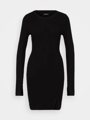 Sukienka dzianinowa Even&Odd