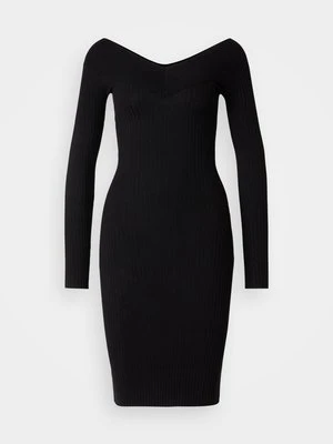 Sukienka dzianinowa Even&Odd Petite