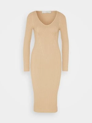 Sukienka dzianinowa Guess