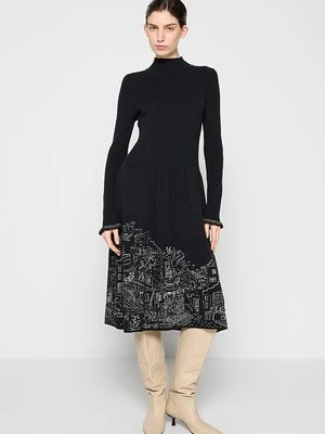 Sukienka dzianinowa Ivko