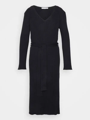 Sukienka dzianinowa IVY OAK