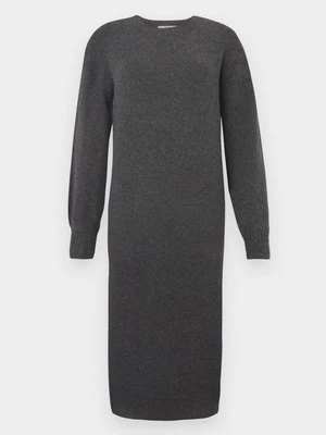 Sukienka dzianinowa JDY