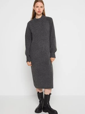 Sukienka dzianinowa JDY