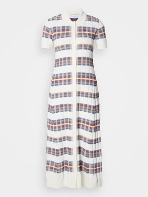 Sukienka dzianinowa Lacoste