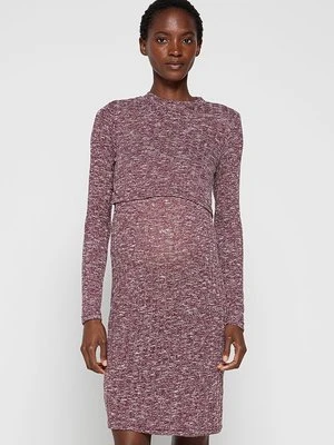 Sukienka dzianinowa Mamalicious