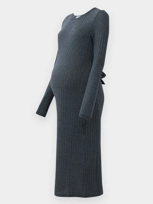 Sukienka dzianinowa Mamalicious