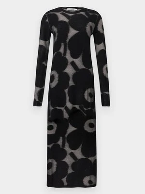 Sukienka dzianinowa Marimekko czarny