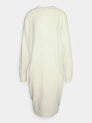 Sukienka dzianinowa Monki