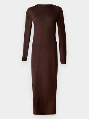 Sukienka dzianinowa Moschino
