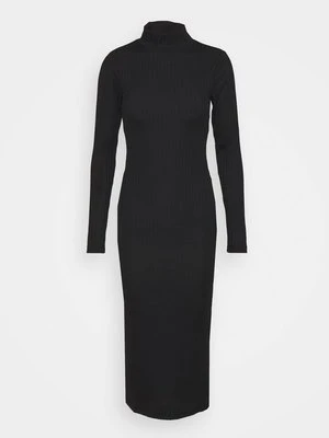 Sukienka dzianinowa NA-KD