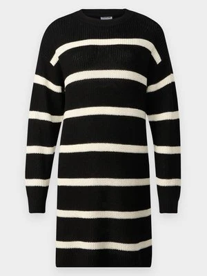 Sukienka dzianinowa Noisy May