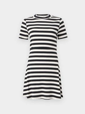 Sukienka dzianinowa Noisy May