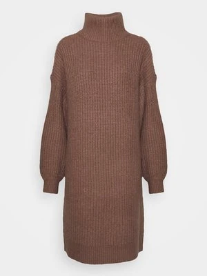 Sukienka dzianinowa Noisy May Tall