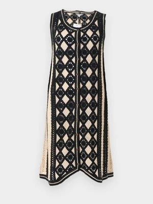 Sukienka dzianinowa Object