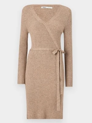 Sukienka dzianinowa Only