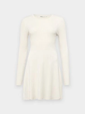Sukienka dzianinowa Only