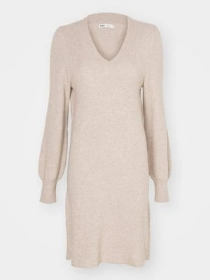 Sukienka dzianinowa Only