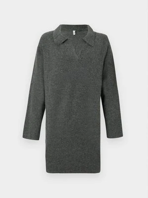 Sukienka dzianinowa Only