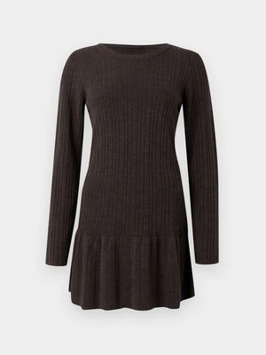 Sukienka dzianinowa Only