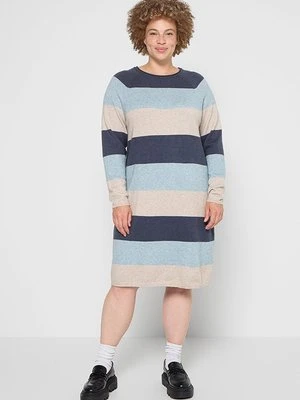 Sukienka dzianinowa ONLY Carmakoma