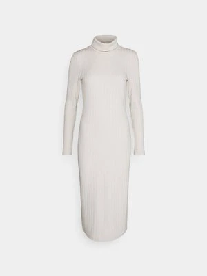 Sukienka dzianinowa Only Tall