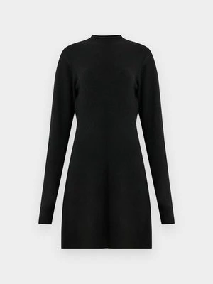 Sukienka dzianinowa Pieces