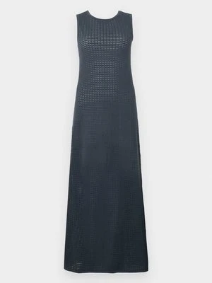 Sukienka dzianinowa Pieces