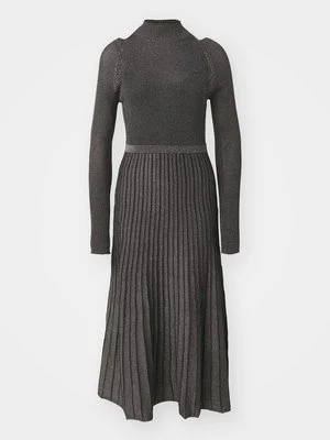 Sukienka dzianinowa pinko