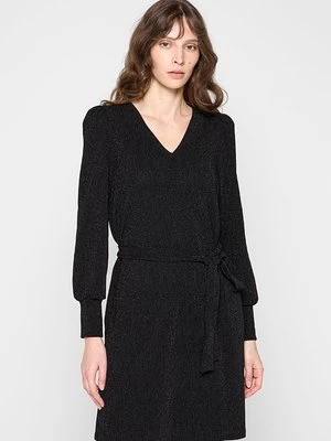 Sukienka dzianinowa Selected Femme