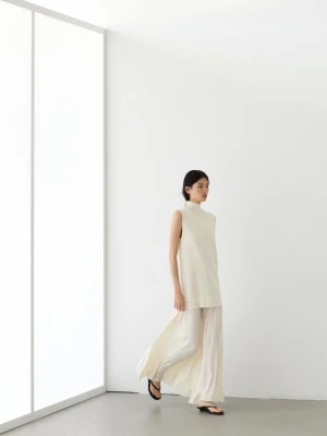 Sukienka Dzianinowa Średniej Długości Z Łączonych Tkanin - Surowy - - Massimo Dutti - Kobieta