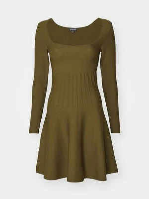 Sukienka dzianinowa STAUD