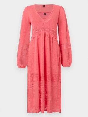 Sukienka dzianinowa Stefanel