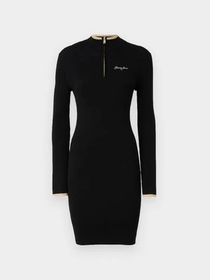 Sukienka dzianinowa Tommy Jeans