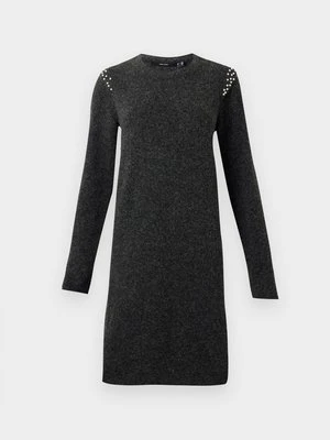 Sukienka dzianinowa Vero Moda