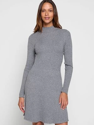 Sukienka dzianinowa Vero Moda