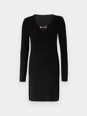 Sukienka dzianinowa Vero Moda