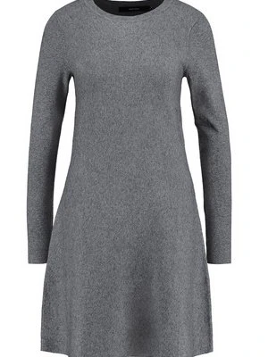 Sukienka dzianinowa Vero Moda