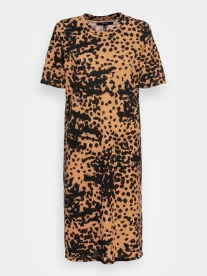 Sukienka dzianinowa Vero Moda