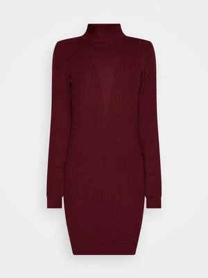 Sukienka dzianinowa Vero Moda