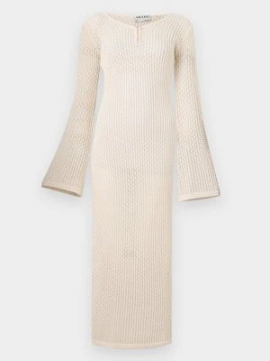 Sukienka dzianinowa Vero Moda