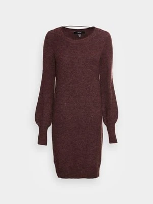 Sukienka dzianinowa Vero Moda
