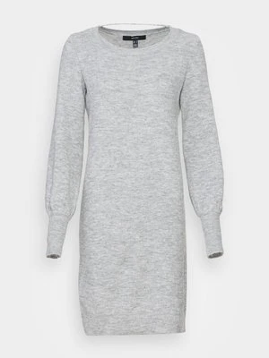 Sukienka dzianinowa Vero Moda