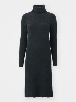 Sukienka dzianinowa Vero Moda