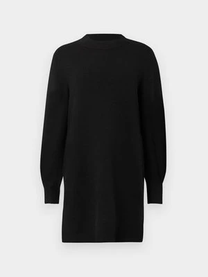 Sukienka dzianinowa Vero Moda