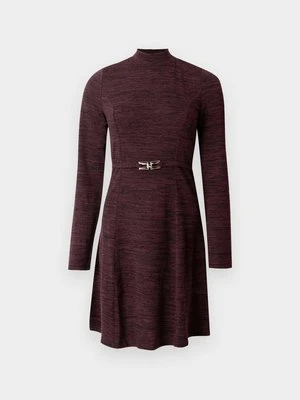 Sukienka dzianinowa Vero Moda