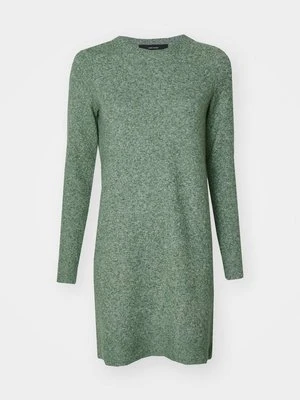 Sukienka dzianinowa Vero Moda