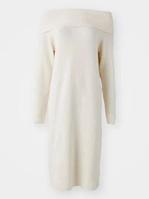 Sukienka dzianinowa Vero Moda