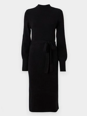 Sukienka dzianinowa Vero Moda