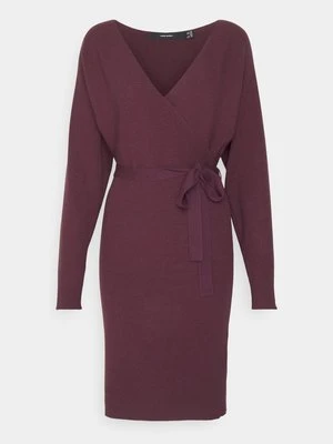 Sukienka dzianinowa Vero Moda Petite