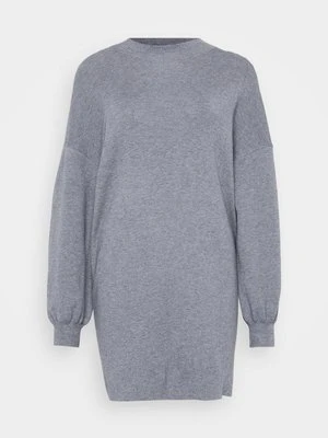 Sukienka dzianinowa Vero Moda Petite